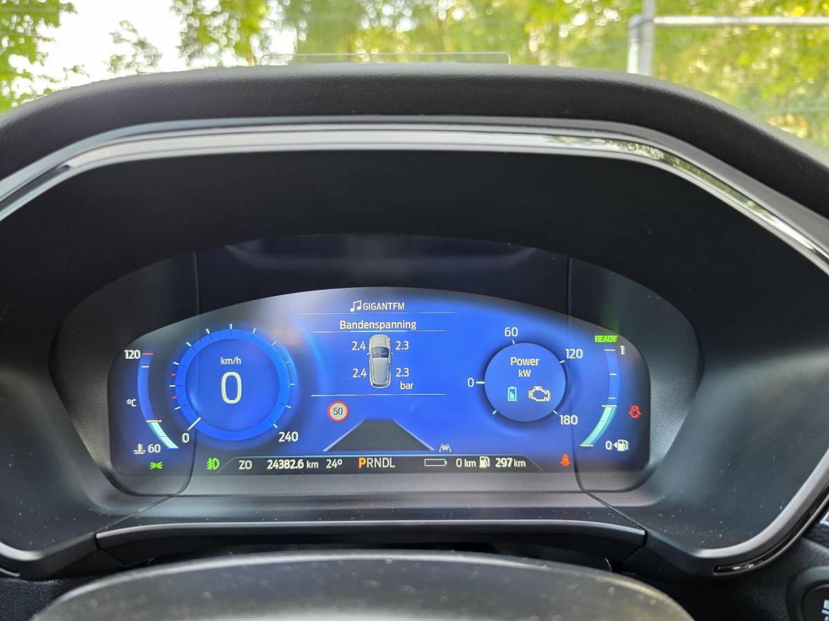 Ford Kuga Ford Kuga 2.5 PHEV 225PK ST-Line X | AGR STOELEN | PANORAMADAK | WINTERPACK | BLIS | NL-AUTO |