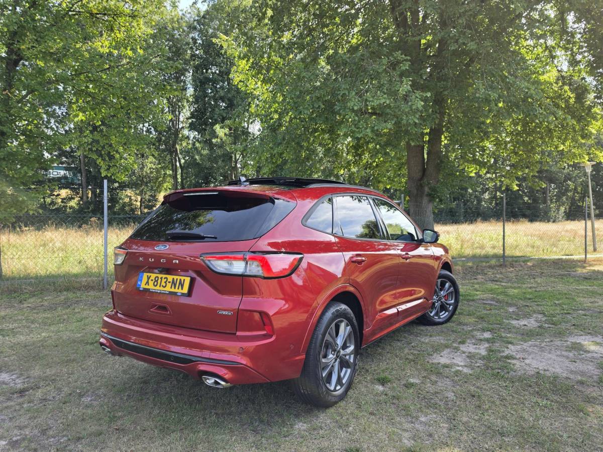 Ford Kuga Ford Kuga 2.5 PHEV 225PK ST-Line X | AGR STOELEN | PANORAMADAK | WINTERPACK | BLIS | NL-AUTO |