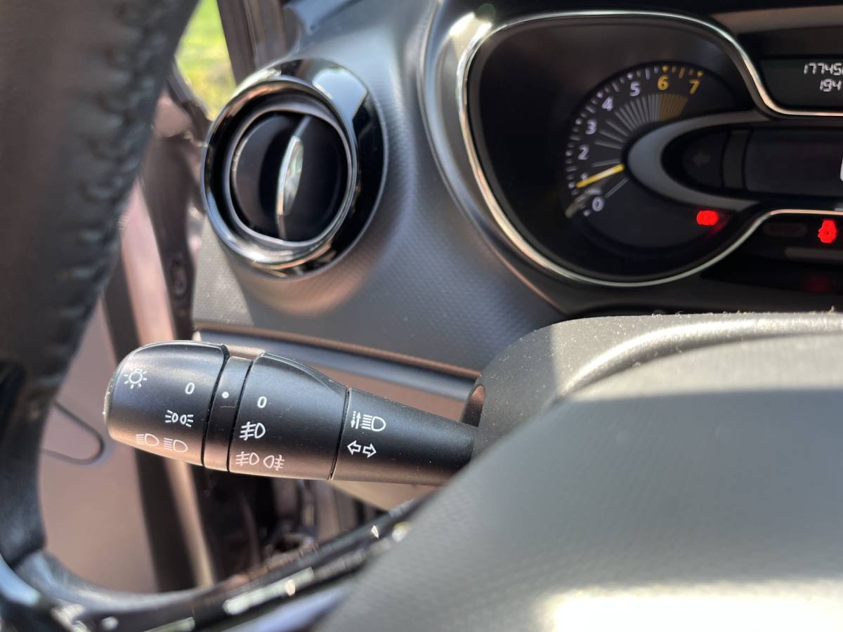 Renault Captur Renault Captur 0.9 TCe Expression | AIRCO | BLUETOOTH | CRUISE | KEYLESS | LM 17″ | TREKHAAK