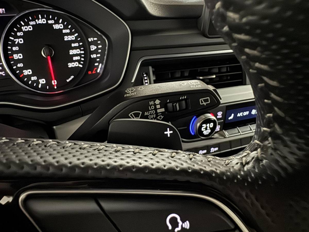 Audi A4 Audi A4 Avant 35 TFSI Sport S-Line Navi Cruise Trekh. NAP