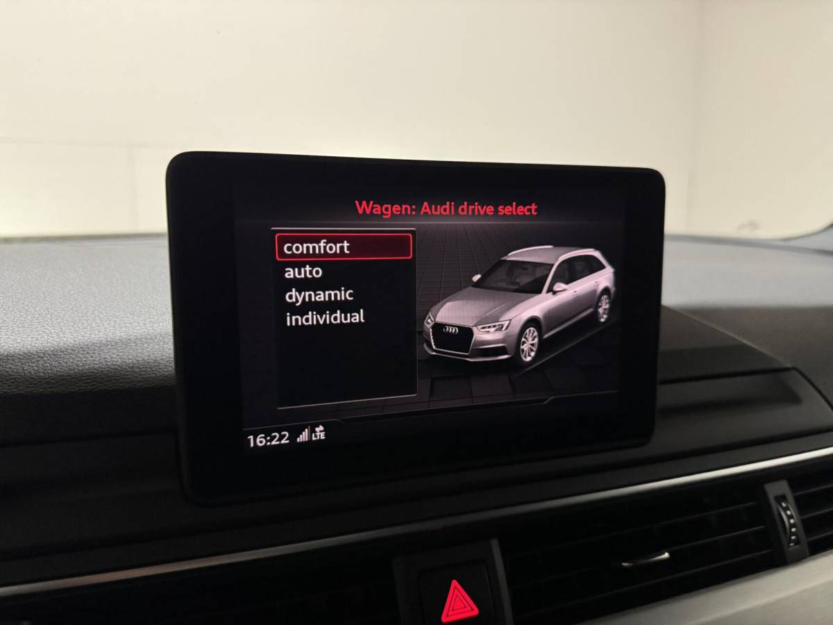 Audi A4 Audi A4 Avant 35 TFSI Sport S-Line Navi Cruise Trekh. NAP