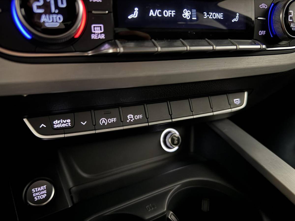 Audi A4 Audi A4 Avant 35 TFSI Sport S-Line Navi Cruise Trekh. NAP