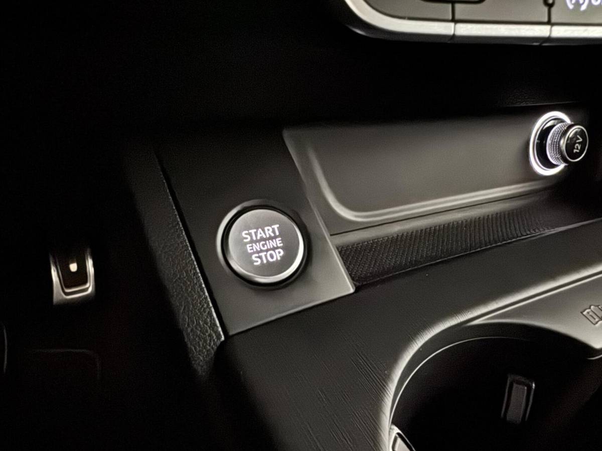 Audi A4 Audi A4 Avant 35 TFSI Sport S-Line Navi Cruise Trekh. NAP