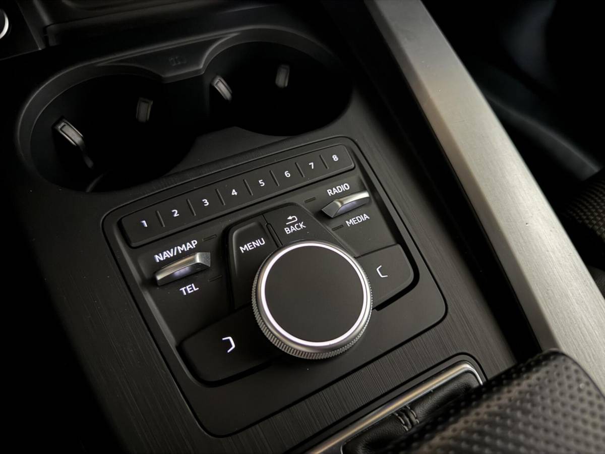 Audi A4 Audi A4 Avant 35 TFSI Sport S-Line Navi Cruise Trekh. NAP