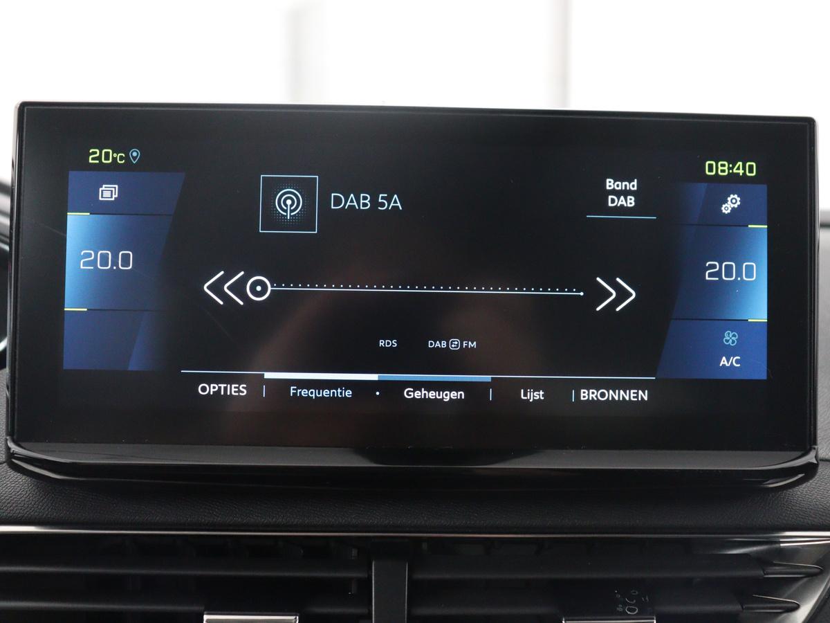 Peugeot 3008 Peugeot 3008 1.6 HYbrid 225 Allure Pack Business | SOH 87,4% | Half leder | Stoelverwarming | Carplay | Navigatie | Camera | Park assist | Climate control | Virtueel dashboard | Trekhaak