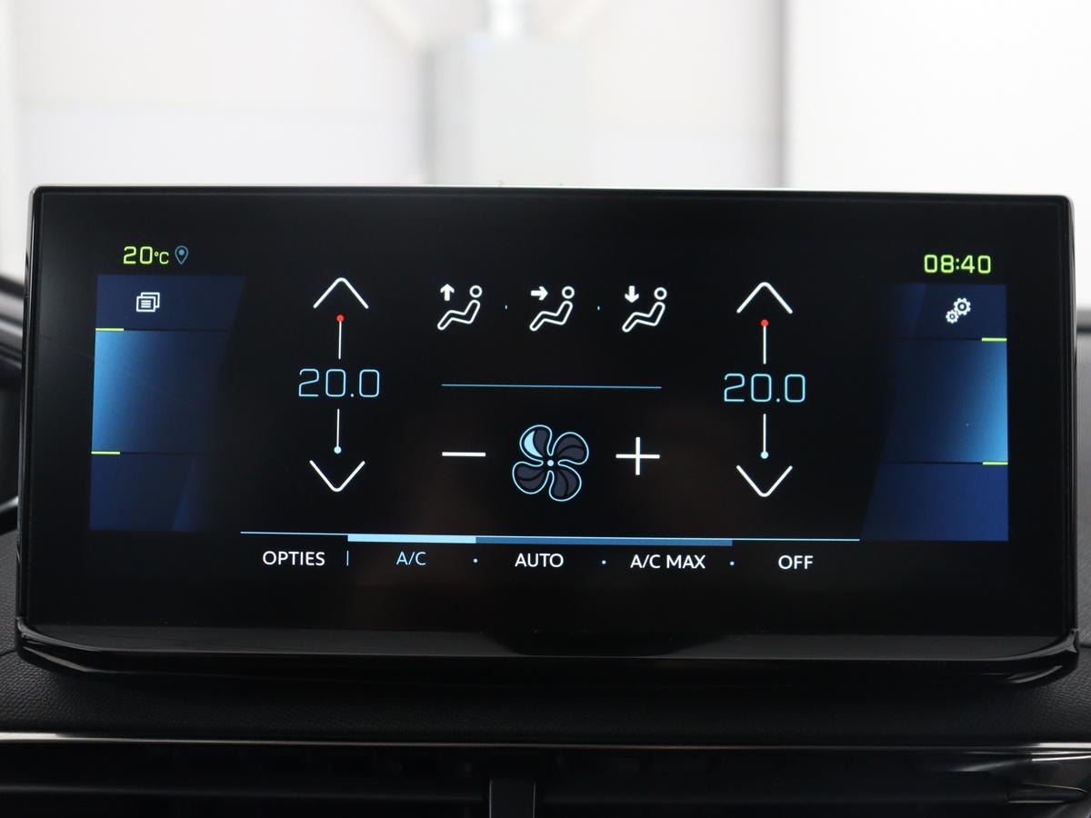 Peugeot 3008 Peugeot 3008 1.6 HYbrid 225 Allure Pack Business | SOH 87,4% | Half leder | Stoelverwarming | Carplay | Navigatie | Camera | Park assist | Climate control | Virtueel dashboard | Trekhaak