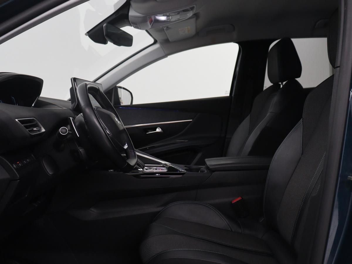 Peugeot 3008 Peugeot 3008 1.6 HYbrid 225 Allure Pack Business | SOH 87,4% | Half leder | Stoelverwarming | Carplay | Navigatie | Camera | Park assist | Climate control | Virtueel dashboard | Trekhaak