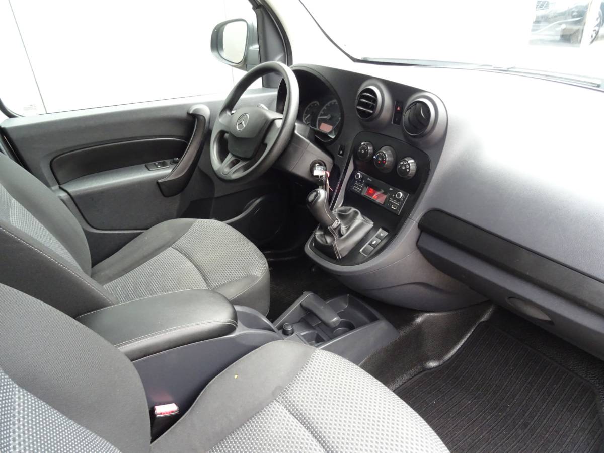 Mercedes-Benz Citan Mercedes-Benz Citan 108 CDI BlueEFFICIENCY * MARGE * LAGE KM !!