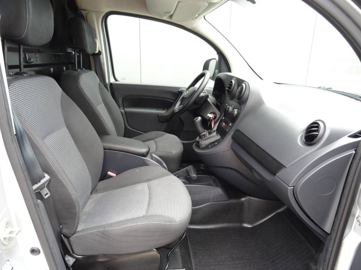 Mercedes-Benz Citan Mercedes-Benz Citan 108 CDI BlueEFFICIENCY * MARGE * LAGE KM !!