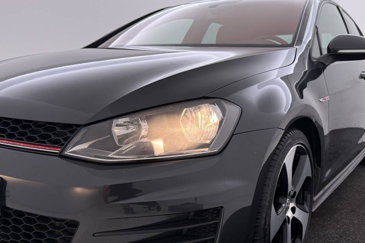 Volkswagen Golf Volkswagen Golf 2.0 TSI GTI | Org NL | 1e Eigenaar | Camera | 138.000 KM!! |