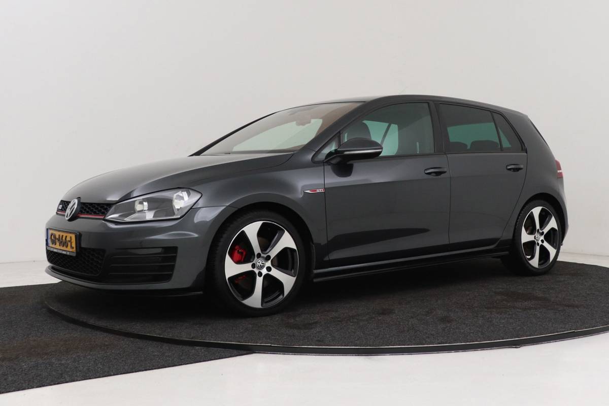 Volkswagen Golf Volkswagen Golf 2.0 TSI GTI | Org NL | 1e Eigenaar | Camera | 138.000 KM!! |