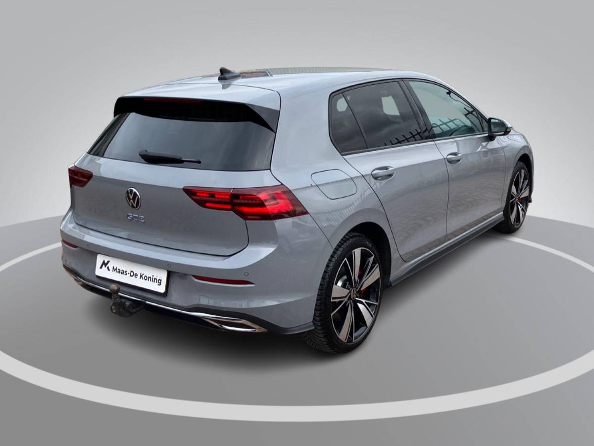 Volkswagen Golf Volkswagen Golf 1.4 eHybrid 245pk GTE · Navigatie · Camera + Parkeersensoren · Stoel- & stuurverwarming · Apple/Android Car Play · Trekhaak ·