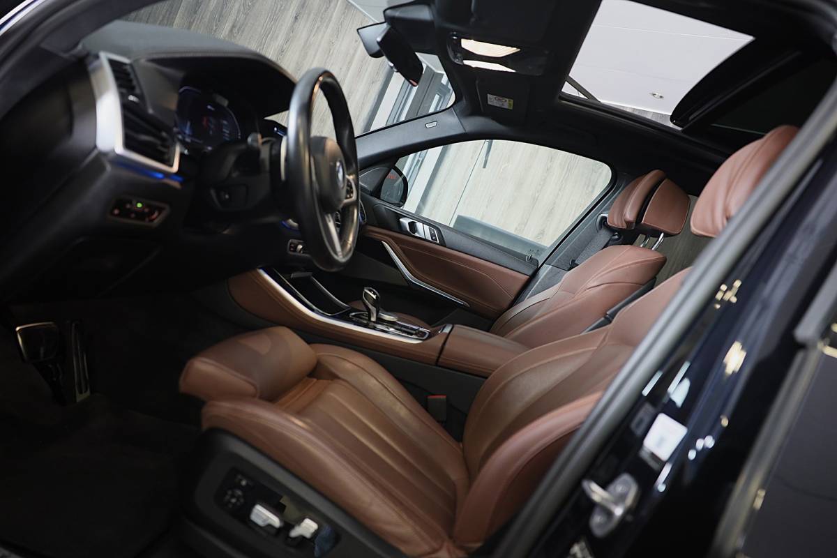 BMW X5 BMW X5 XDrive45e High Executive M Line / Luchtvering / 360 Camera / Head Up / Leder / F1 / Open Pano / Laser Koplampen / 21 Inch