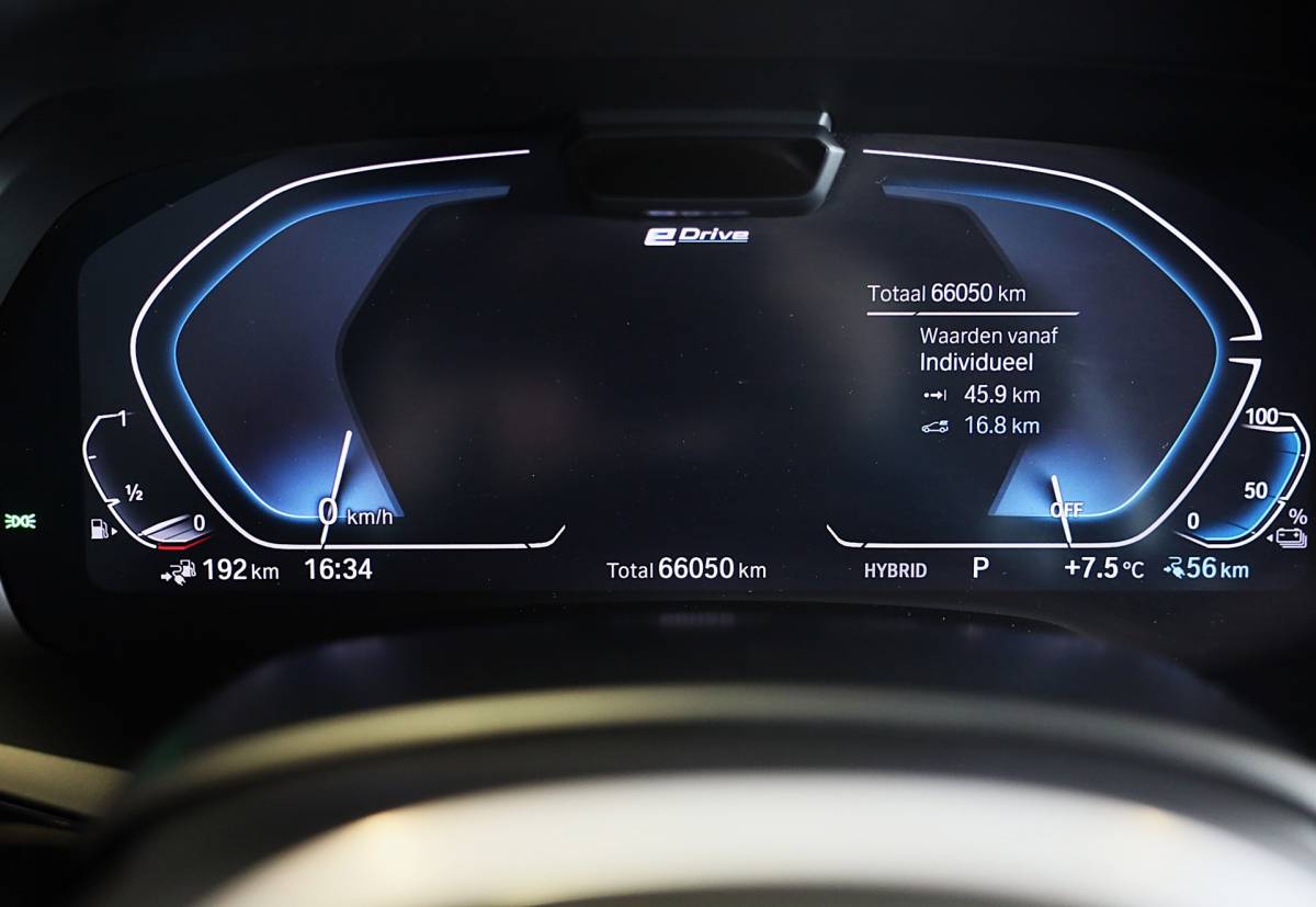 BMW X5 BMW X5 XDrive45e High Executive M Line / Luchtvering / 360 Camera / Head Up / Leder / F1 / Open Pano / Laser Koplampen / 21 Inch