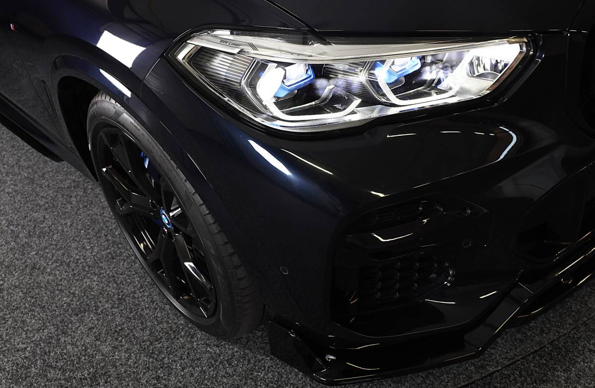 BMW X5 BMW X5 XDrive45e High Executive M Line / Luchtvering / 360 Camera / Head Up / Leder / F1 / Open Pano / Laser Koplampen / 21 Inch