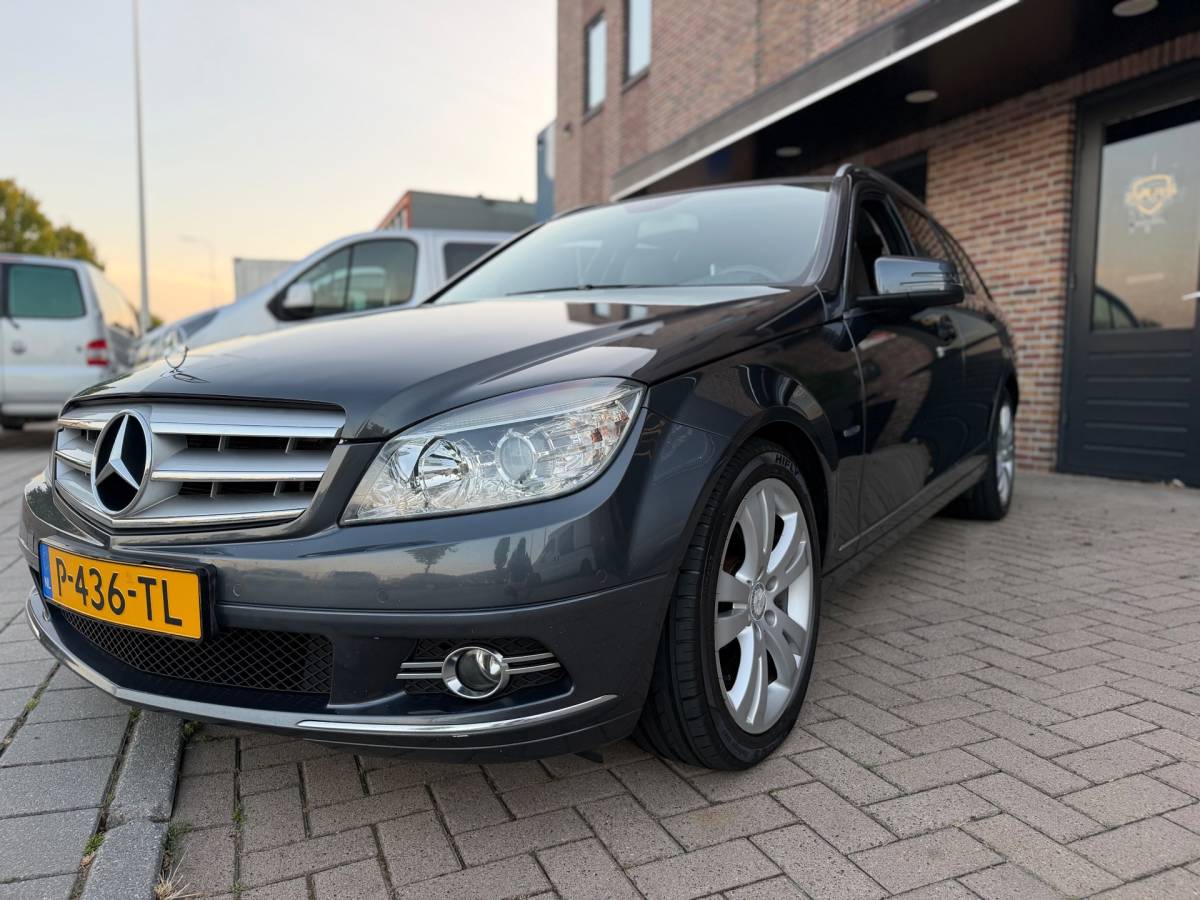 Mercedes-Benz C-Klasse Mercedes-Benz C-klasse Estate 180 CGI BlueEFFICIENCY Business Class Avantgarde Automaat Airco Cruise Elk.Ramen Trekhaak zeer nette