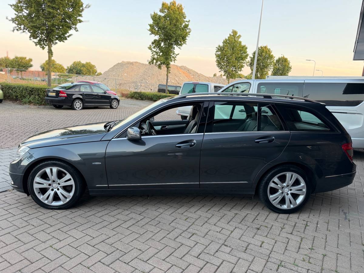Mercedes-Benz C-Klasse Mercedes-Benz C-klasse Estate 180 CGI BlueEFFICIENCY Business Class Avantgarde Automaat Airco Cruise Elk.Ramen Trekhaak zeer nette