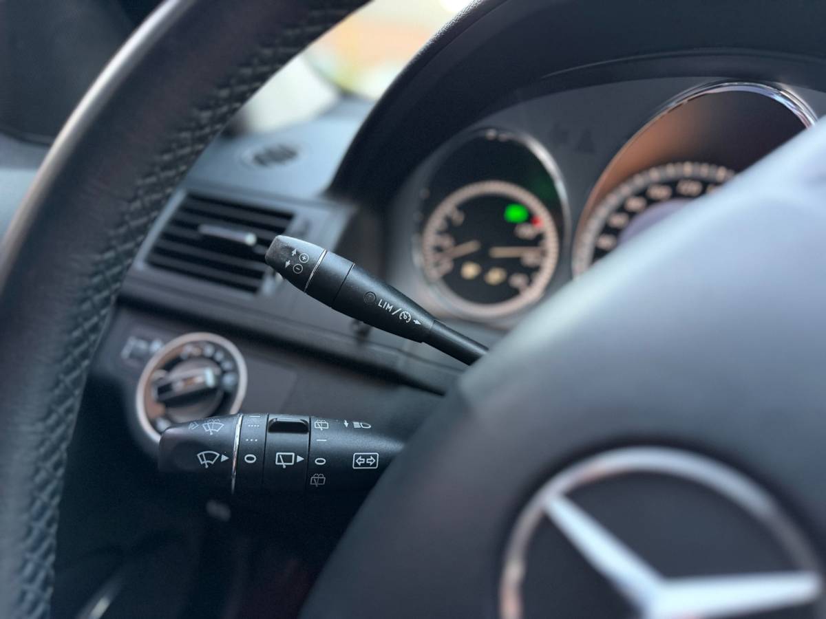 Mercedes-Benz C-Klasse Mercedes-Benz C-klasse Estate 180 CGI BlueEFFICIENCY Business Class Avantgarde Automaat Airco Cruise Elk.Ramen Trekhaak zeer nette