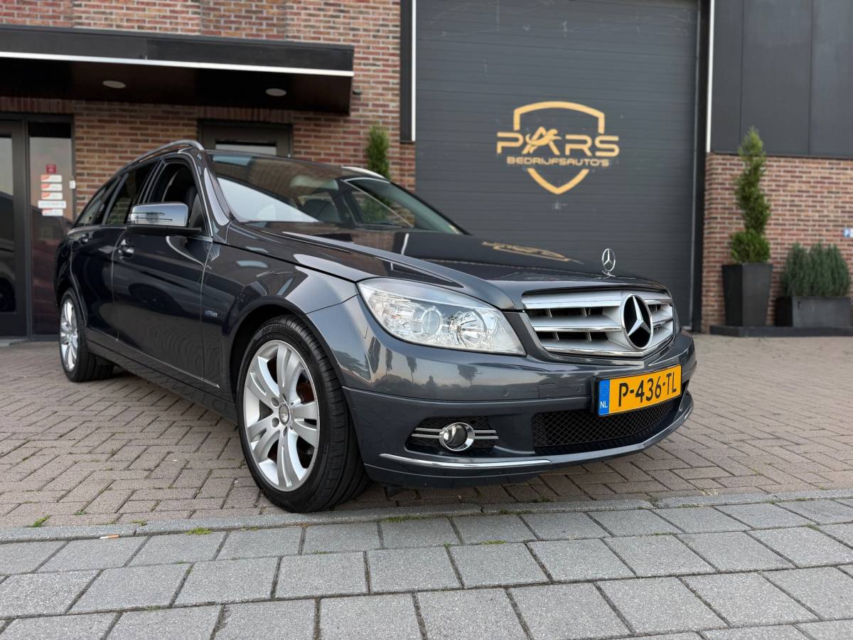 Mercedes-Benz C-Klasse Mercedes-Benz C-klasse Estate 180 CGI BlueEFFICIENCY Business Class Avantgarde Automaat Airco Cruise Elk.Ramen Trekhaak zeer nette