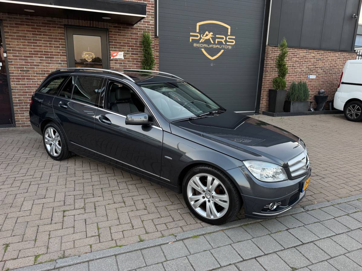 Mercedes-Benz C-Klasse Mercedes-Benz C-klasse Estate 180 CGI BlueEFFICIENCY Business Class Avantgarde Automaat Airco Cruise Elk.Ramen Trekhaak zeer nette
