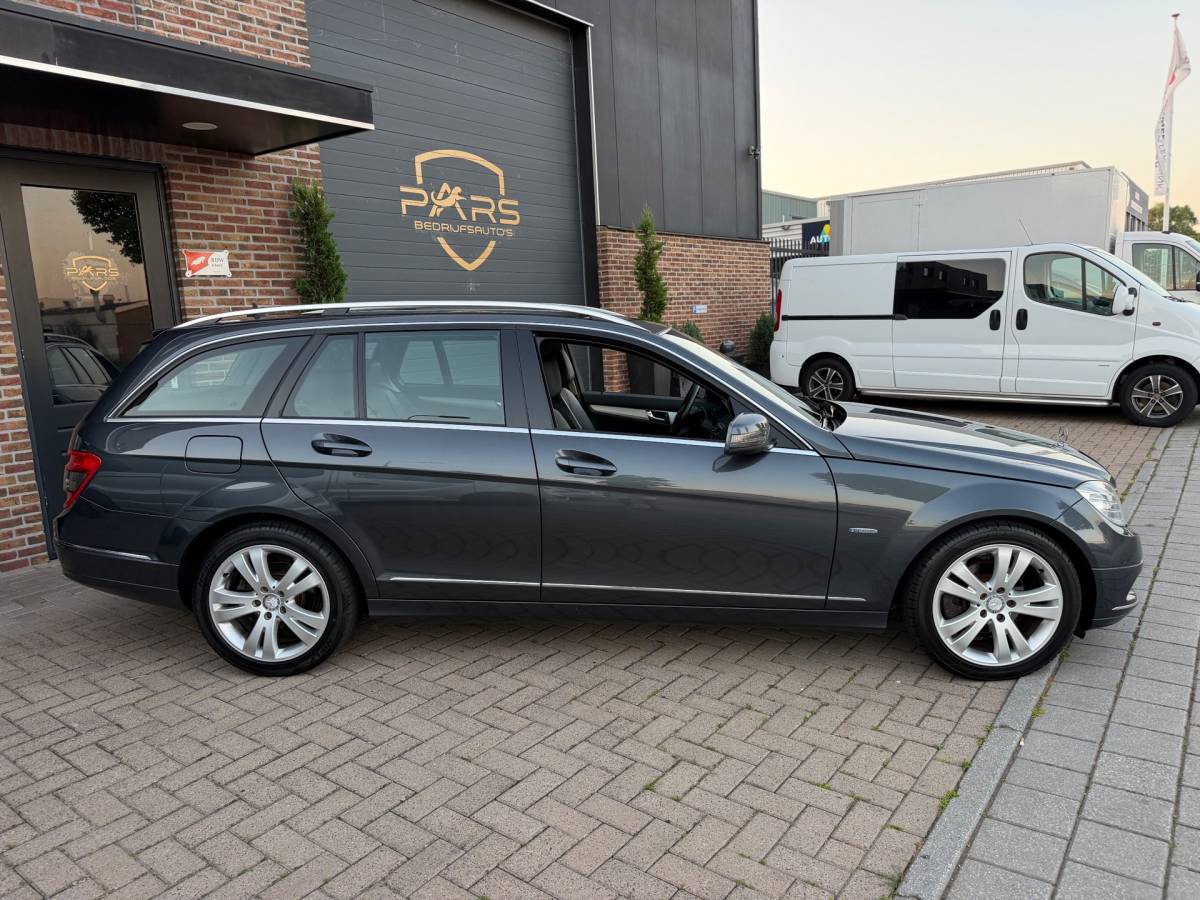 Mercedes-Benz C-Klasse Mercedes-Benz C-klasse Estate 180 CGI BlueEFFICIENCY Business Class Avantgarde Automaat Airco Cruise Elk.Ramen Trekhaak zeer nette
