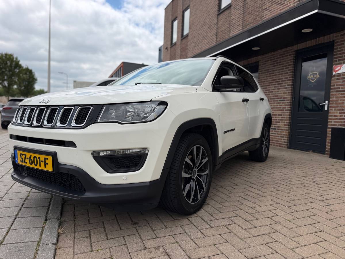 Jeep Compass Jeep Compass 1.4 MultiAir Sport 140PK Airco Cruise Camera Navi Appel Carplay Trekhaak zeer nette