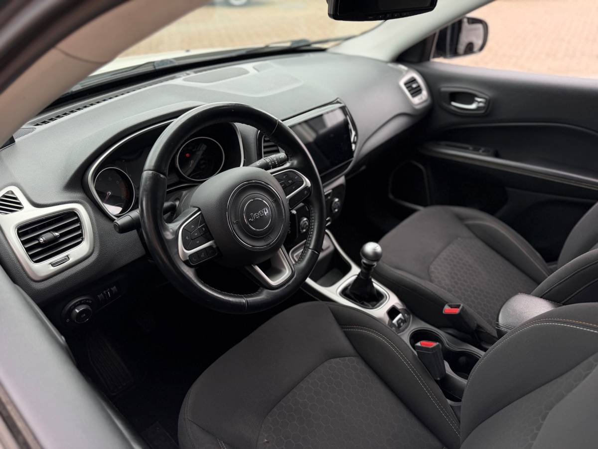 Jeep Compass Jeep Compass 1.4 MultiAir Sport 140PK Airco Cruise Camera Navi Appel Carplay Trekhaak zeer nette