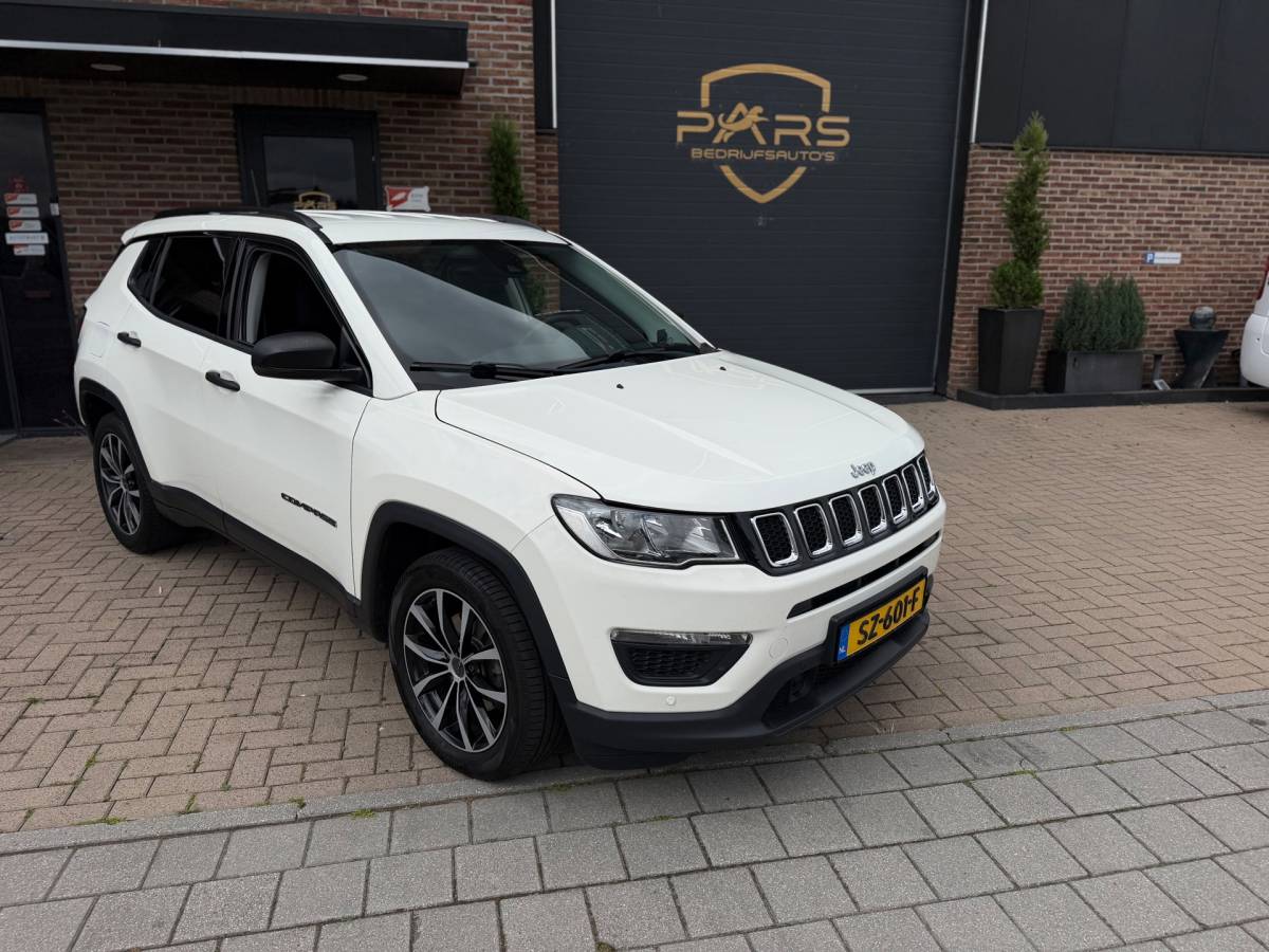 Jeep Compass Jeep Compass 1.4 MultiAir Sport 140PK Airco Cruise Camera Navi Appel Carplay Trekhaak zeer nette