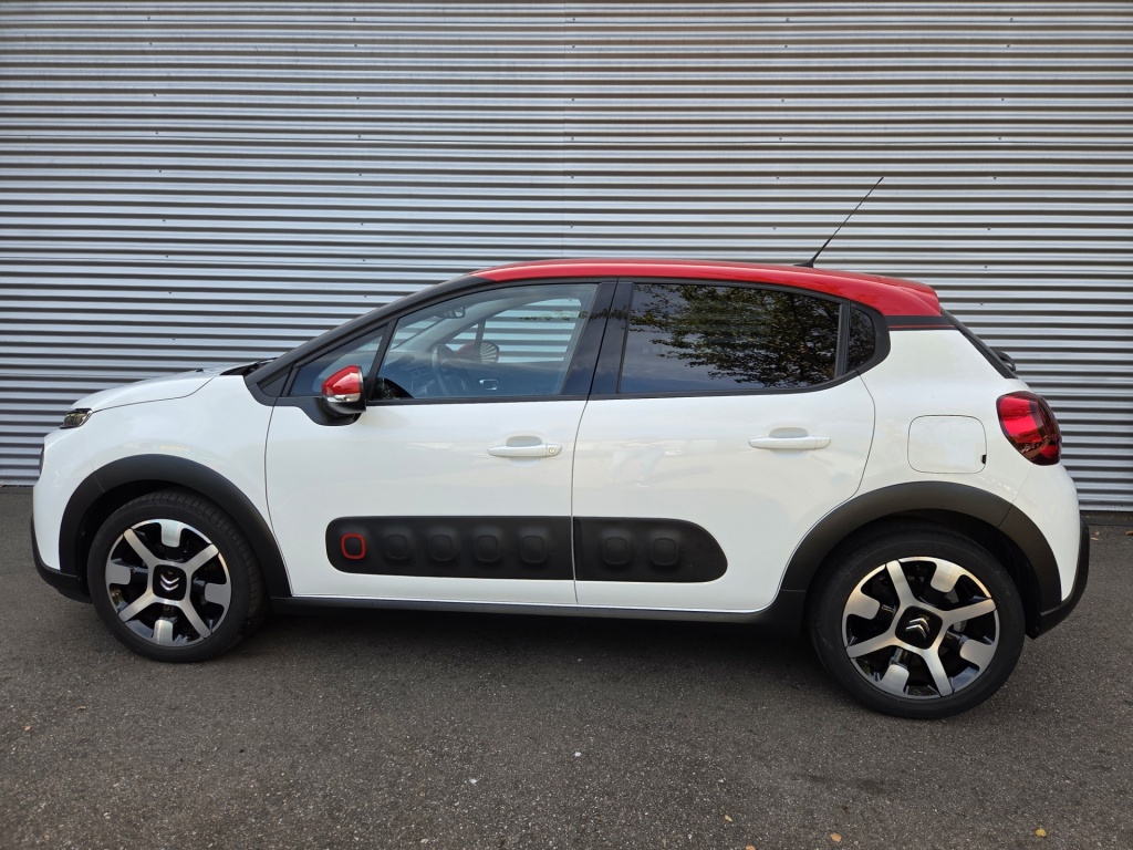 Citroën C3 Citroen C3 1.2 PT S&S Shine Automaat