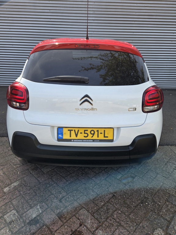 Citroën C3 Citroen C3 1.2 PT S&S Shine Automaat