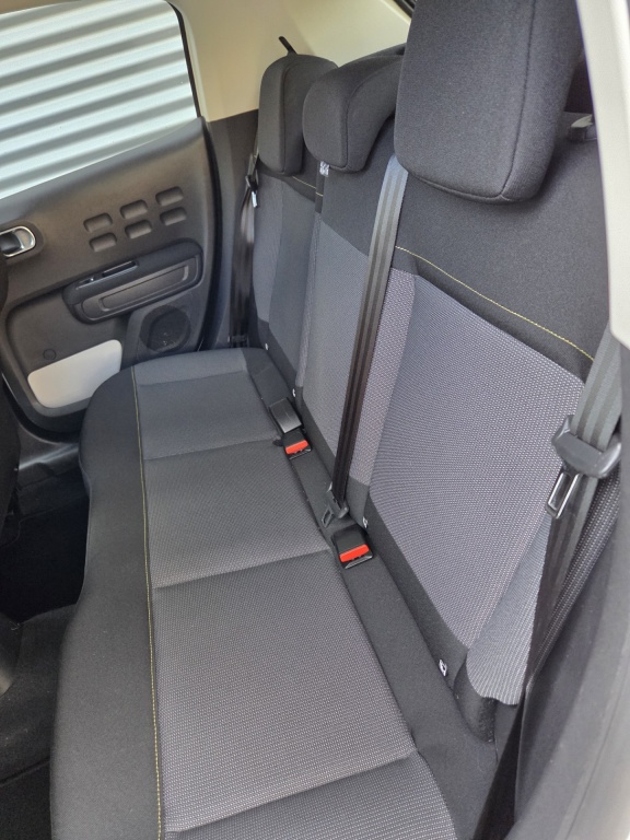 Citroën C3 Citroen C3 1.2 PT S&S Shine Automaat