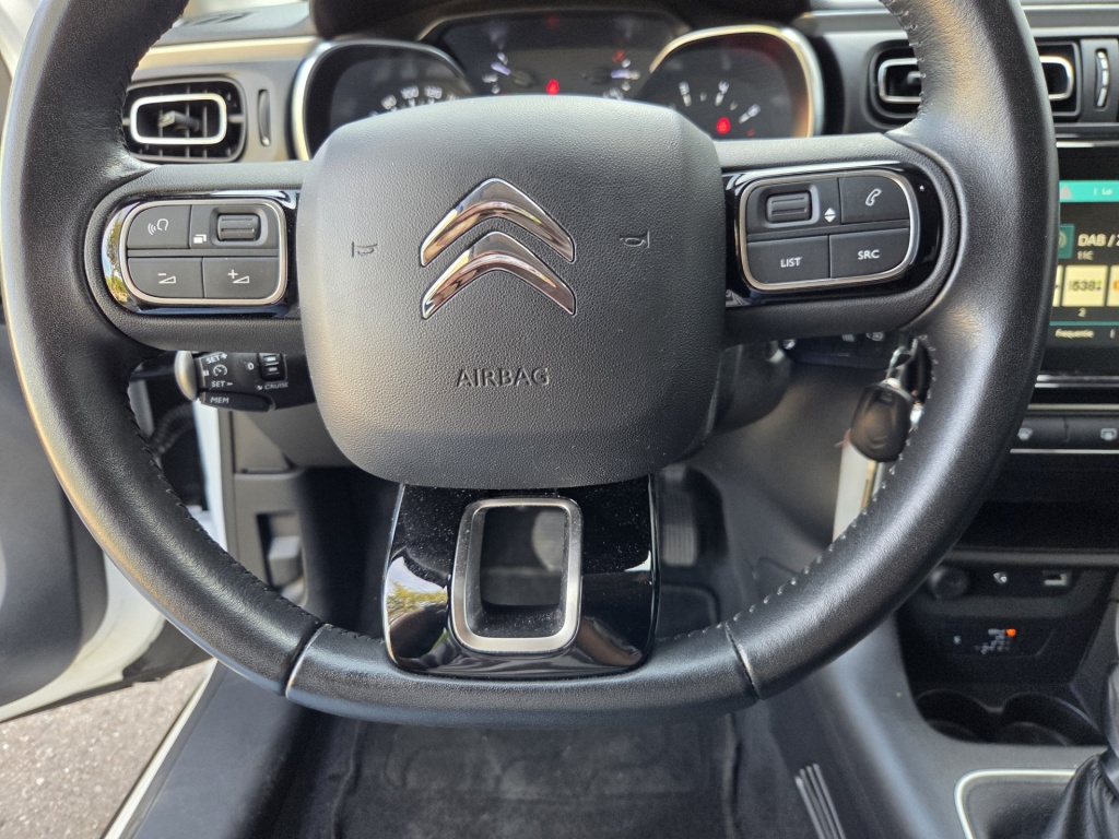 Citroën C3 Citroen C3 1.2 PT S&S Shine Automaat