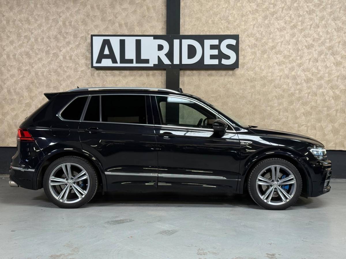 Volkswagen Tiguan Volkswagen Tiguan 2.0 TSI 4Motion Highline Business R | Pano | Trekhaak | 360 Camera | Akrapovic | Leer | memory | Keyless