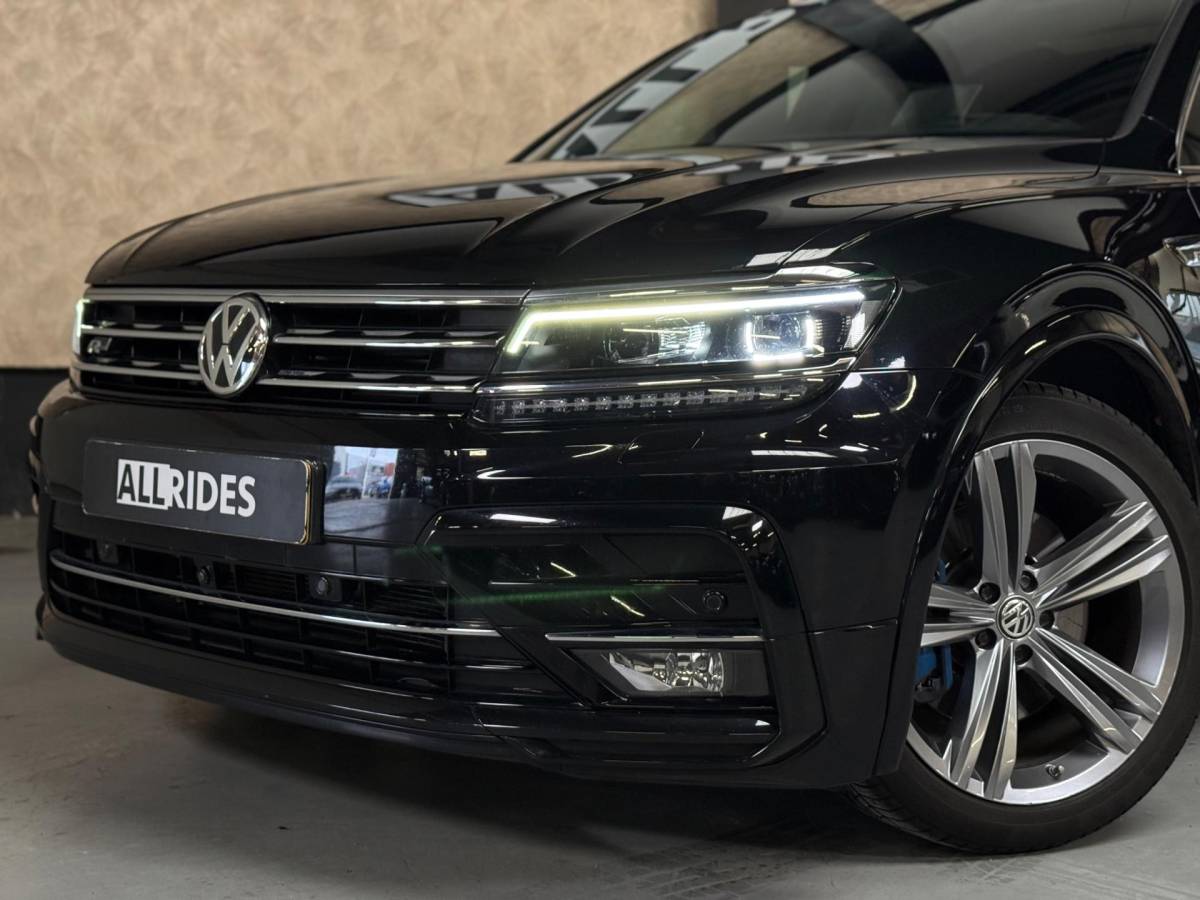 Volkswagen Tiguan Volkswagen Tiguan 2.0 TSI 4Motion Highline Business R | Pano | Trekhaak | 360 Camera | Akrapovic | Leer | memory | Keyless