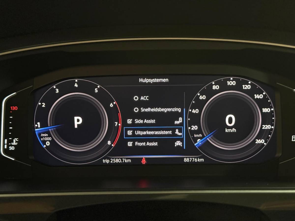 Volkswagen Tiguan Volkswagen Tiguan 2.0 TSI 4Motion Highline Business R | Pano | Trekhaak | 360 Camera | Akrapovic | Leer | memory | Keyless