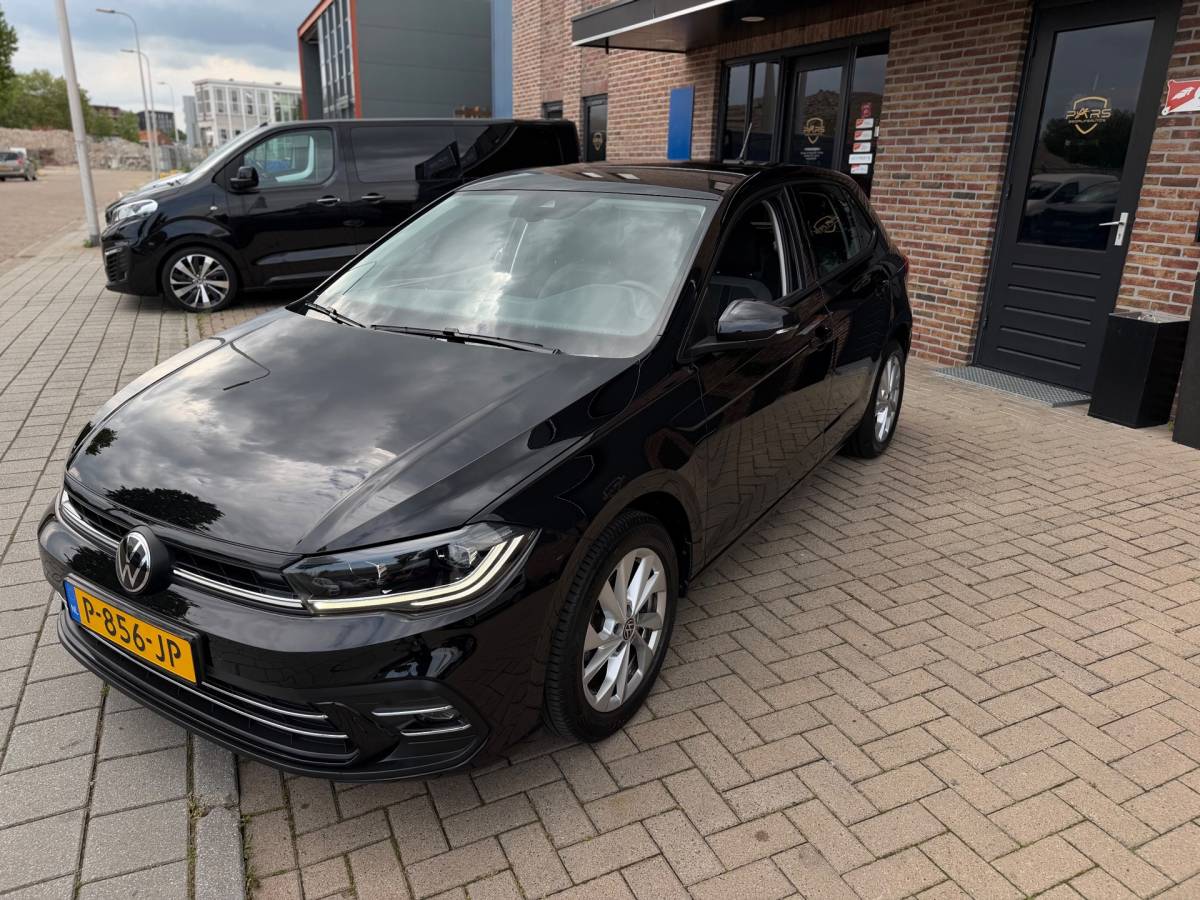 Volkswagen Polo Volkswagen Polo 1.0 TSI Highline Style Virtual Cockpit IQ-Light Climaat Control Cruise Control Airco Navi Elk.Ramen zeer nette
