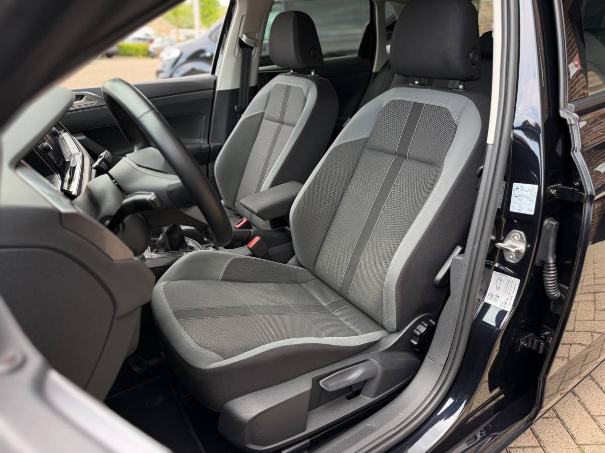 Volkswagen Polo Volkswagen Polo 1.0 TSI Highline Style Virtual Cockpit IQ-Light Climaat Control Cruise Control Airco Navi Elk.Ramen zeer nette