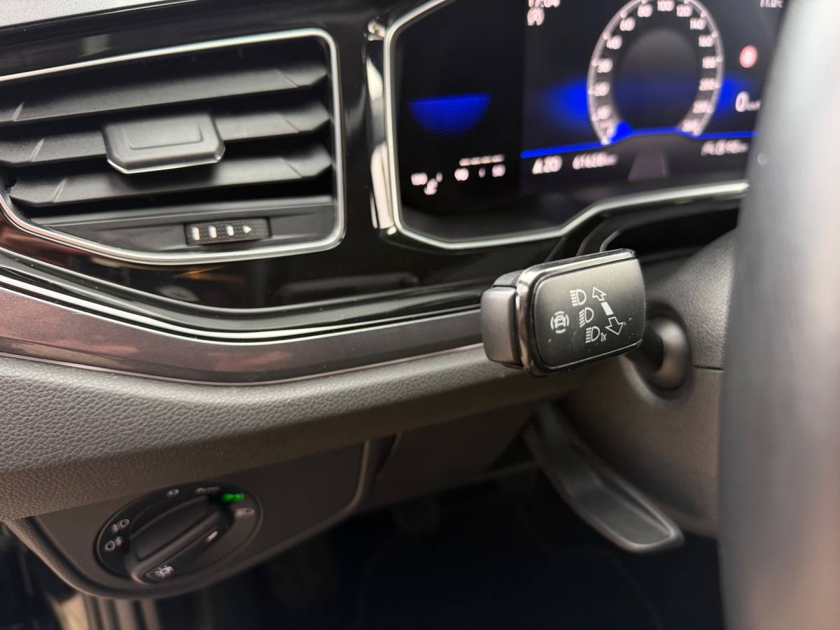 Volkswagen Polo Volkswagen Polo 1.0 TSI Highline Style Virtual Cockpit IQ-Light Climaat Control Cruise Control Airco Navi Elk.Ramen zeer nette