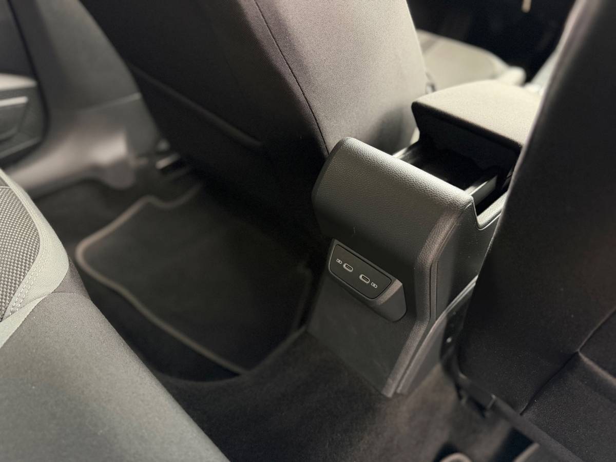 Volkswagen Polo Volkswagen Polo 1.0 TSI Highline Style Virtual Cockpit IQ-Light Climaat Control Cruise Control Airco Navi Elk.Ramen zeer nette