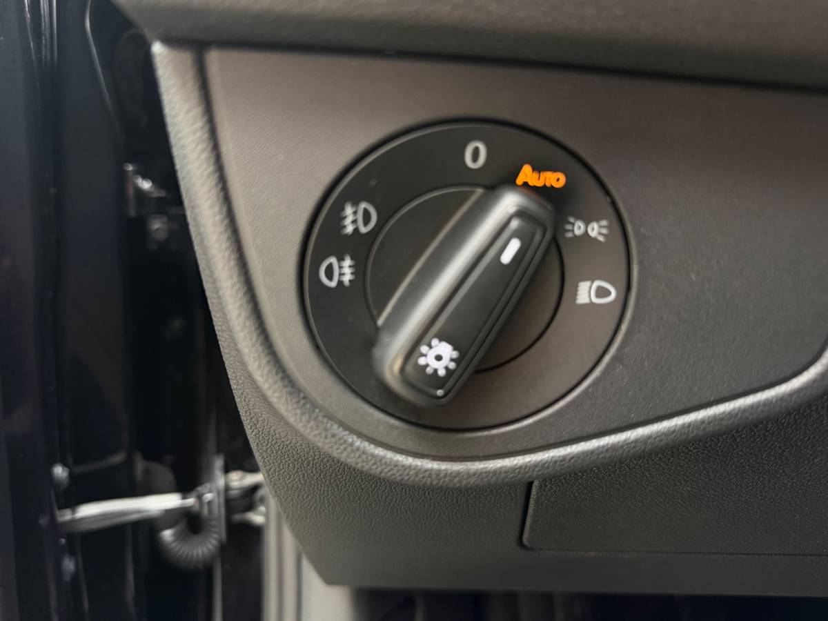 Volkswagen Polo Volkswagen Polo 1.0 TSI Highline Style Virtual Cockpit IQ-Light Climaat Control Cruise Control Airco Navi Elk.Ramen zeer nette