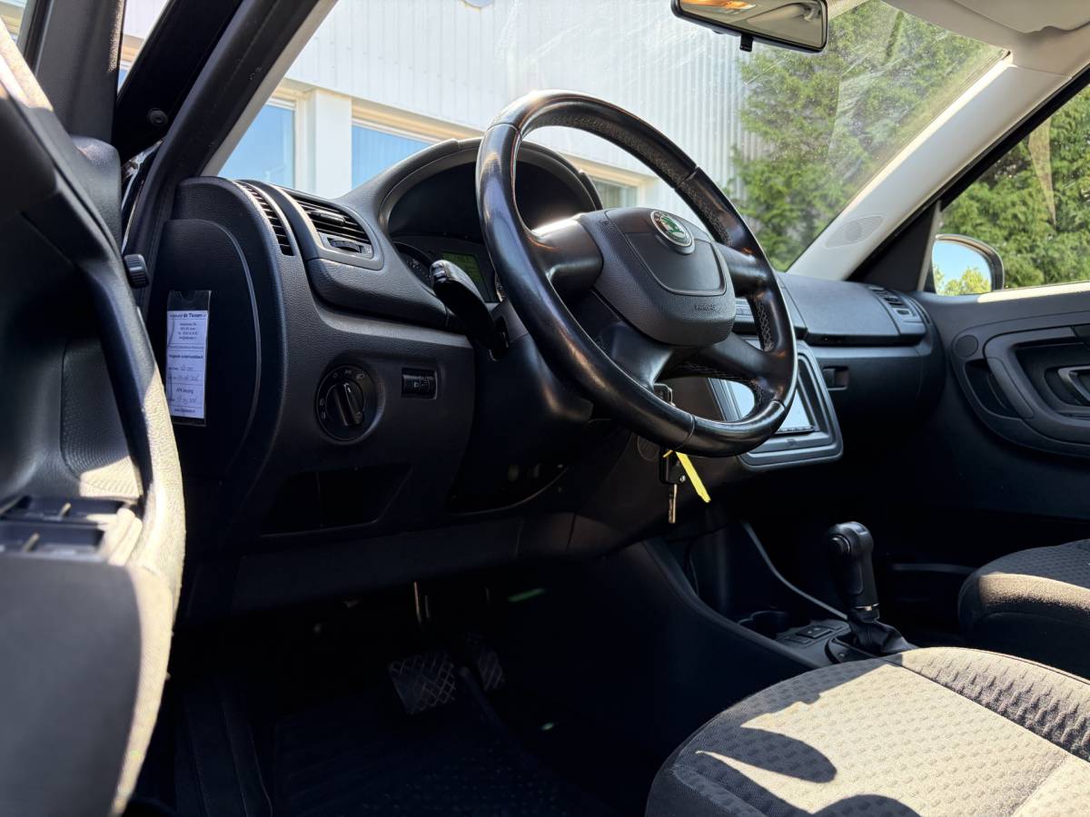 Škoda Roomster ŠKODA Roomster 1.2 TSI Dynamic | AUTOMAAT | Hoge zit | Cruise | Rijklaar met beurt & garantie!