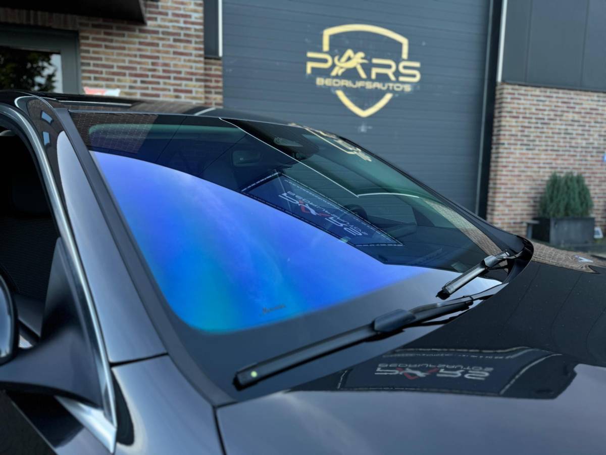 Mercedes-Benz C-Klasse Mercedes-Benz C-klasse 180 Luxury Line Automaat 170PK zeer nette Dealer Garantie
