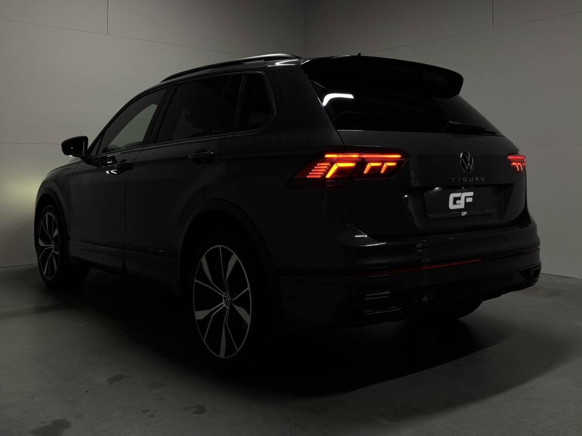 Volkswagen Tiguan Volkswagen Tiguan 1.4 TSI eHybrid R-Line Black Edtion Leer Pano Memory 360°