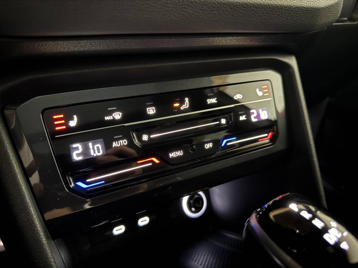Volkswagen Tiguan Volkswagen Tiguan 1.4 TSI eHybrid R-Line Black Edtion Leer Pano Memory 360°