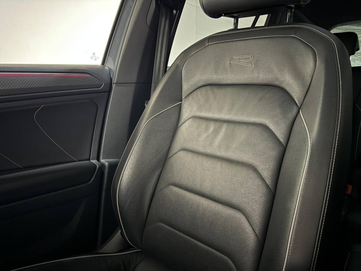 Volkswagen Tiguan Volkswagen Tiguan 1.4 TSI eHybrid R-Line Black Edtion Leer Pano Memory 360°