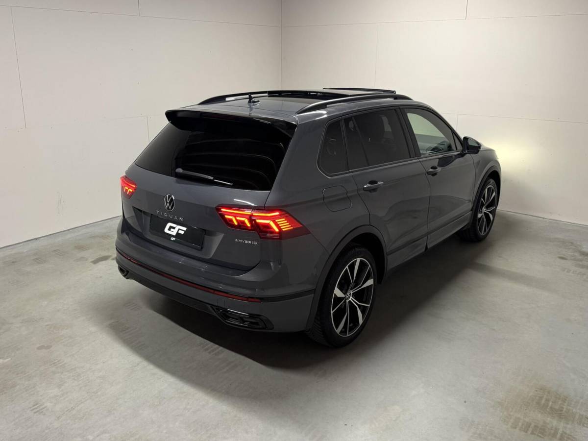 Volkswagen Tiguan Volkswagen Tiguan 1.4 TSI eHybrid R-Line Black Edtion Leer Pano Memory 360°