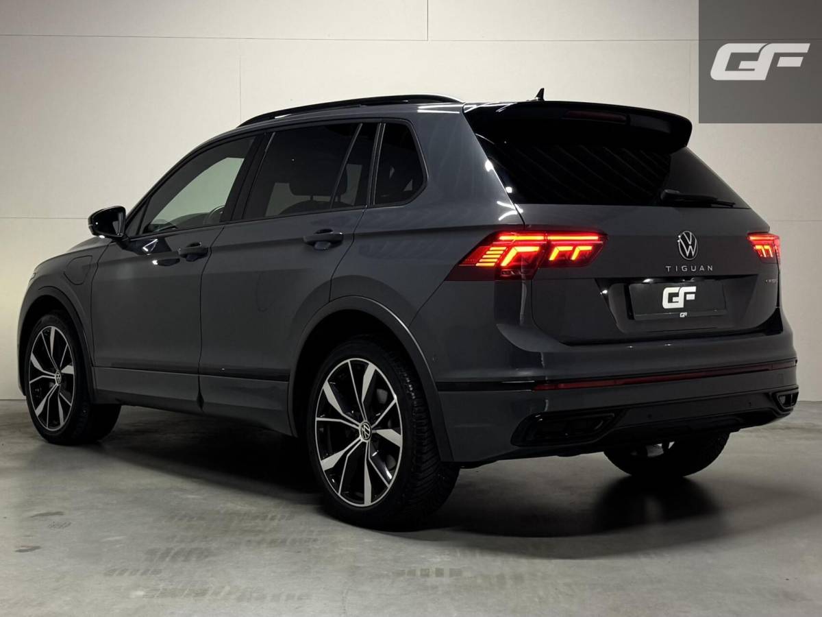 Volkswagen Tiguan Volkswagen Tiguan 1.4 TSI eHybrid R-Line Black Edtion Leer Pano Memory 360°
