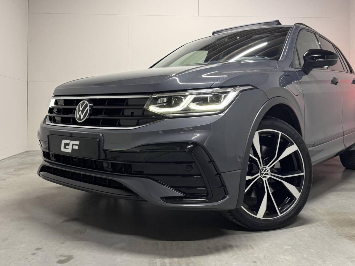 Volkswagen Tiguan Volkswagen Tiguan 1.4 TSI eHybrid R-Line Black Edtion Leer Pano Memory 360°
