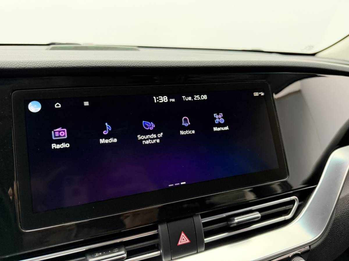 Kia e-Niro Kia e-Niro DynamicLine 64 kWh SOH 96,9% | Warmtepomp | Camera | Carplay&Android | Adaptieve Cruise