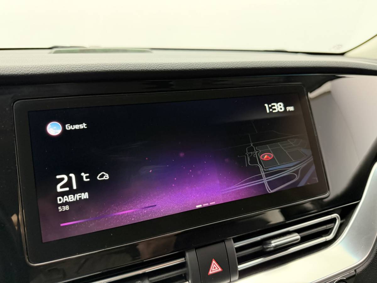 Kia e-Niro Kia e-Niro DynamicLine 64 kWh SOH 96,9% | Warmtepomp | Camera | Carplay&Android | Adaptieve Cruise